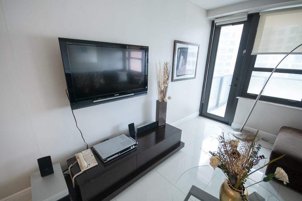 מיאמי ביץ' Oceanfront Apartments At The Alexander מראה חיצוני תמונה